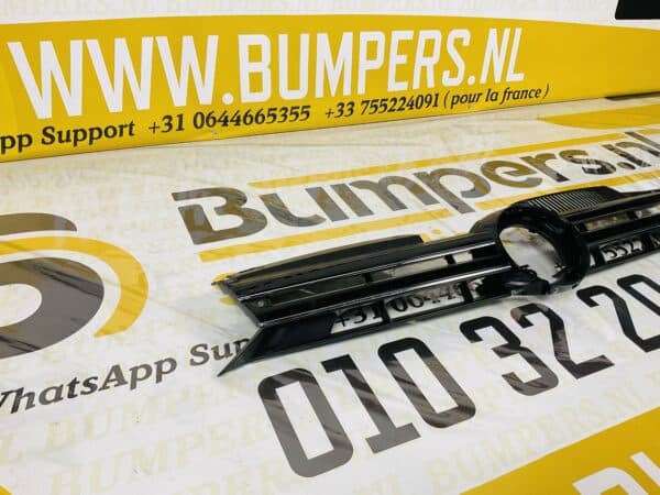 Grill VOLKSWAGEN Golf 6  2008-2012 GRIL 2-N3-117