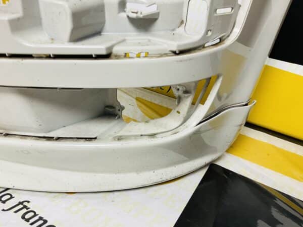 BUMPER VOLKSWAGEN TRANSPORTER T5 SPORT Voorbumper california  1-D10-145