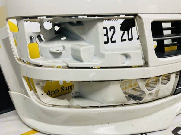 BUMPER VOLKSWAGEN TRANSPORTER T5 SPORT Voorbumper california  1-D10-145