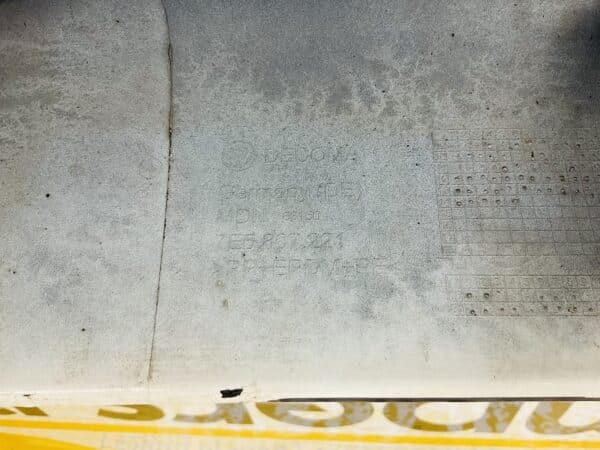BUMPER VOLKSWAGEN TRANSPORTER T5 SPORT Voorbumper california  1-D10-145