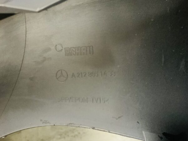 Bumper Mercedes E Klasse W212 Elegance Voorbumper 1-A8-484