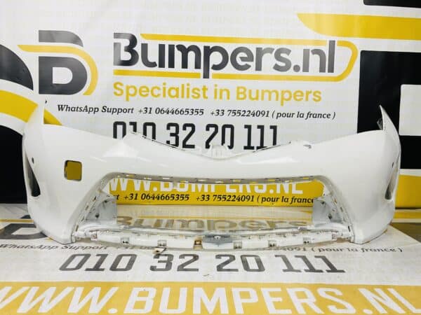 Bumper Toyota Auris 2 Facelift PDC 2012-2015 Voorbumper 2-D3-725