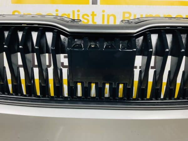 Bumper Skoda Fabia 4 2020-2022 Voorbumper 2-H7-566