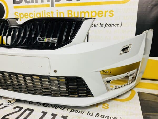 Bumper Skoda Octavia RS kls pdc 5E807221F Voorbumper 2-H2-570