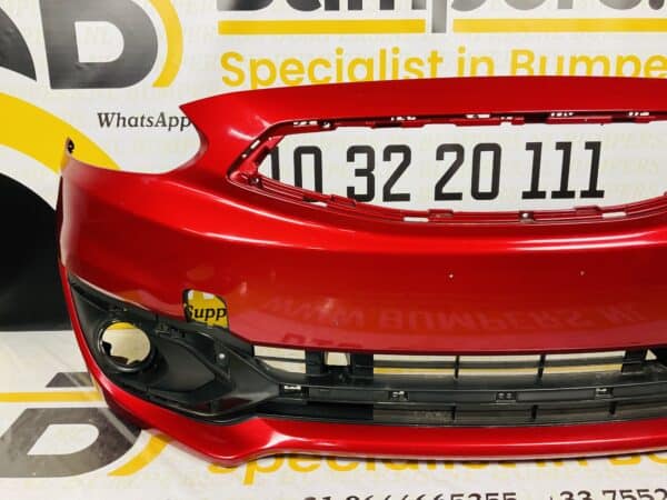Bumpers Mitsubishi Spacestar Facelift 2017-2021 Voorbumper 2-B4-906 (klein scheurtje)