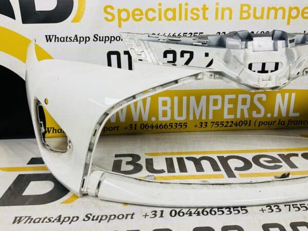 Bumper Toyota Yaris 3 2014-2017 PDC Voorbumper 2-D2-915