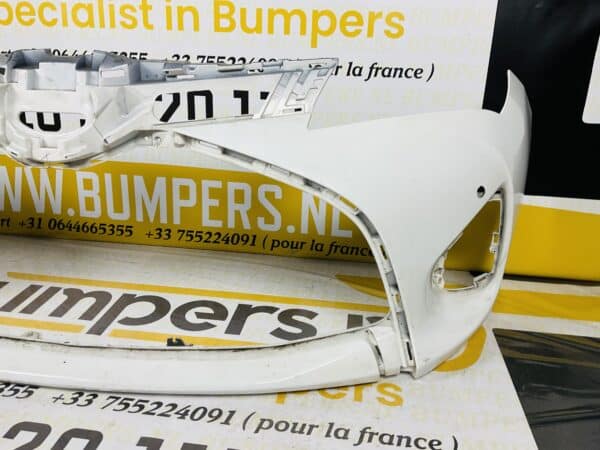 Bumper Toyota Yaris 3 2014-2017 PDC Voorbumper 2-D2-915