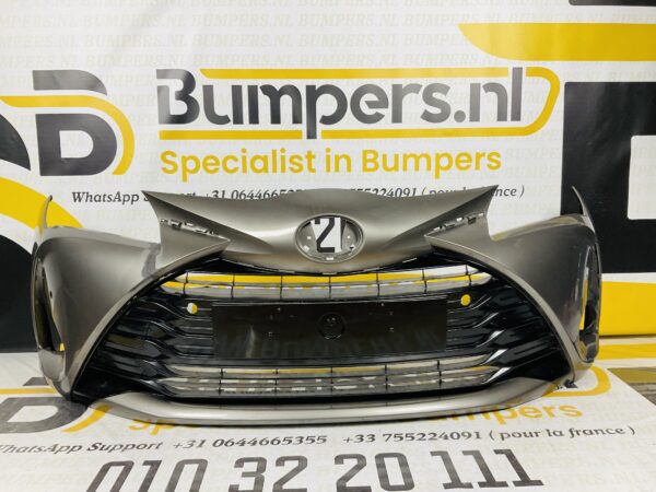 Bumper Toyota Yaris 3 Facelift 2017-2020 PDC Voorbumper 2-D2-919