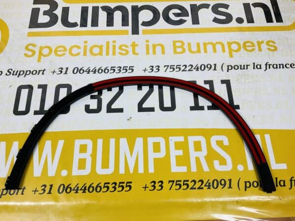 Zijscherm Strip Mercedes GLC Klasse W253 Plastic Rechts Voor 2-N5-001