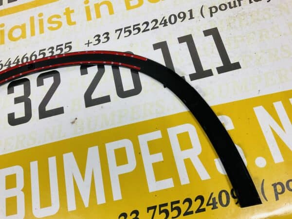 GLA W156 Zijscherm Strip Origineel Links  Voor 2-N5-004