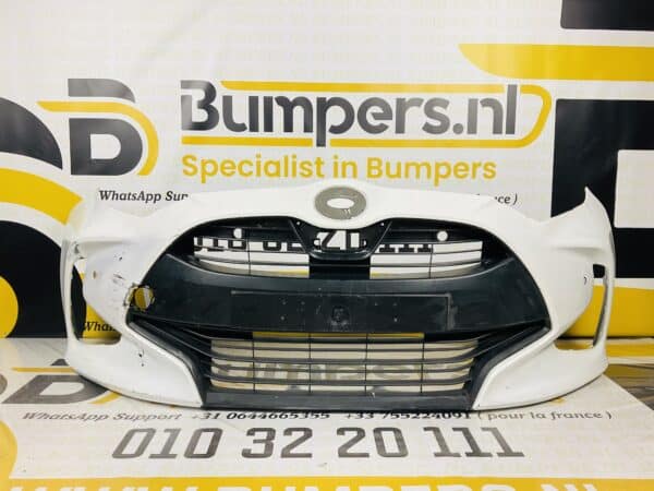Bumper Toyota Yaris 2020-2021 Origineel Voorbumper 2-D2-832