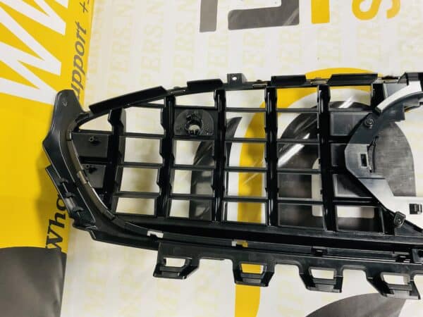 Grill Mercedes CLA Klasse W118 2019-2022 GT Panamericana Gril Black 2-M1-118B CAMERA OPTIE