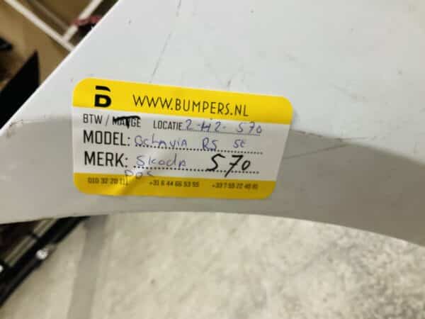 Bumper Skoda Octavia RS kls pdc 5E807221F Voorbumper 2-H2-570