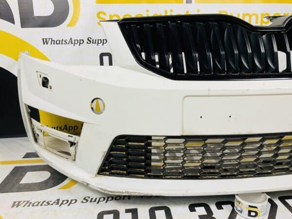 Bumper Skoda Octavia RS kls 5E807221F Voorbumper 2-H2-806