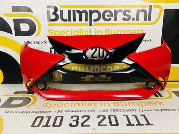 Bumper Toyota Aygo 2014-2016 Grill Origineel Voorbumper 2-D1-1326