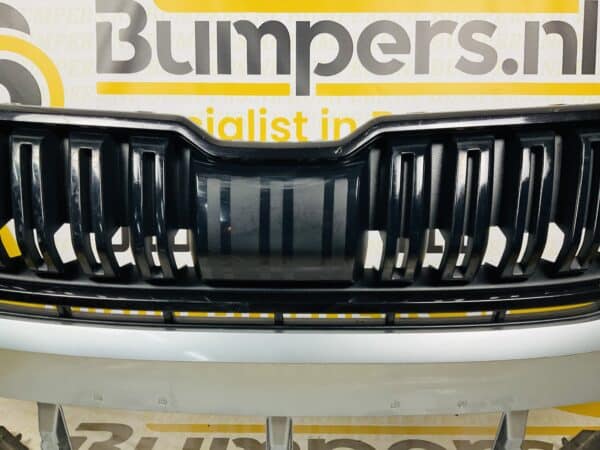Bumper Skoda Kodiaq Voorbumper 2-H5-1472