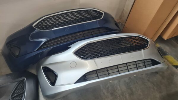 Diverse Bumper Ford Fiesta MK7 MK8 2013-2021 Voorbumper Leverbaar