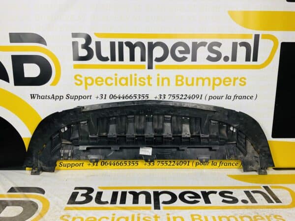 Onderplaat Mercedes V-Klasse W447 A4478850036 2-L3-041