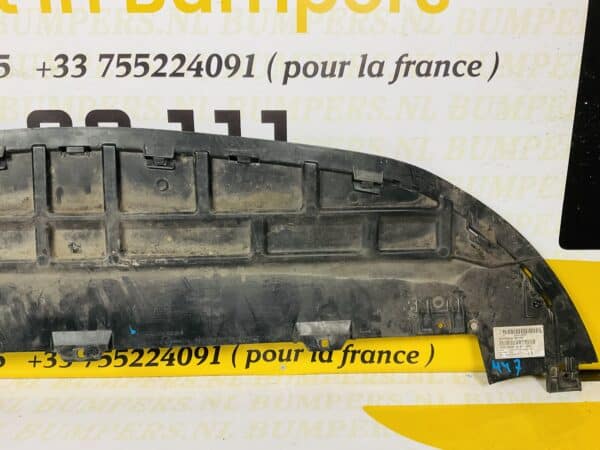 Onderplaat Mercedes W447 A4478850036 2-L3-042