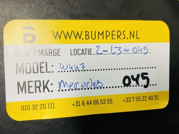 Onderplaat Mercedes W447 A4478850136 Bumoerlip 2-L3-045