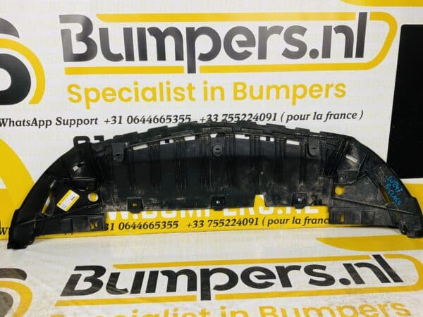Onderplaat Mercedes B-Klasse W247 A2478857102 2-L3-046