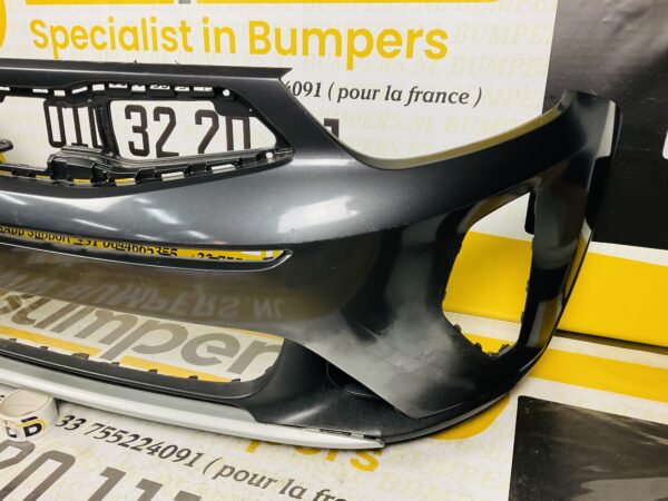 Bumper Kia Stonic Voorbumper 2-G4-1572