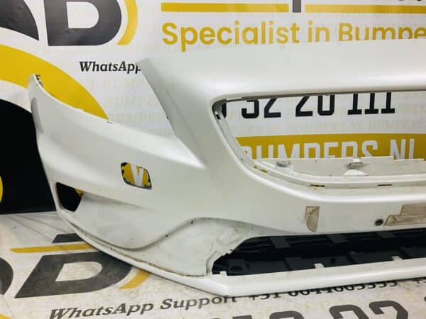 Bumper Volvo V40 R-Design Rdesign Voorbumper 1-E7-1647