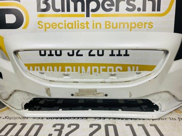 Bumper Volvo V40 R-Design Rdesign Voorbumper 1-E7-1647