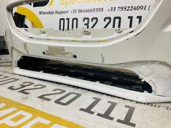 Bumper Volvo V40 R-Design Rdesign Voorbumper 1-E7-1647