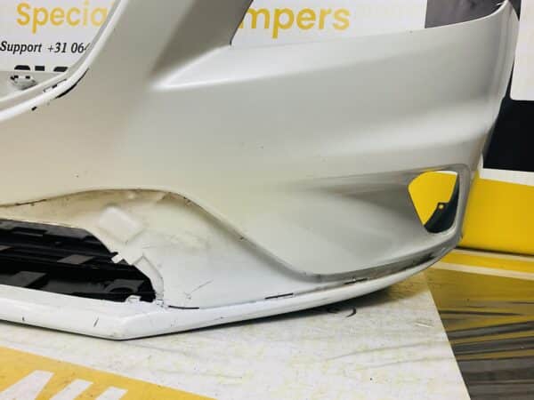 Bumper Volvo V40 R-Design Rdesign Voorbumper 1-E7-1647