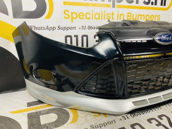 Bumper Ford Focus ST ST-Line 2010-2012 Voorbumper 1-D9-2030