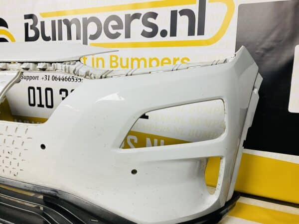 Bumper Hyundai Kona Electrisch 4xpdc Voorbumper 2-E4-1708