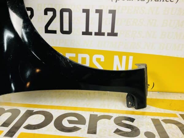 Zijscherm Renault Clio 4 2012-2019 631007609R Scherm Rechts 2-Q2-066