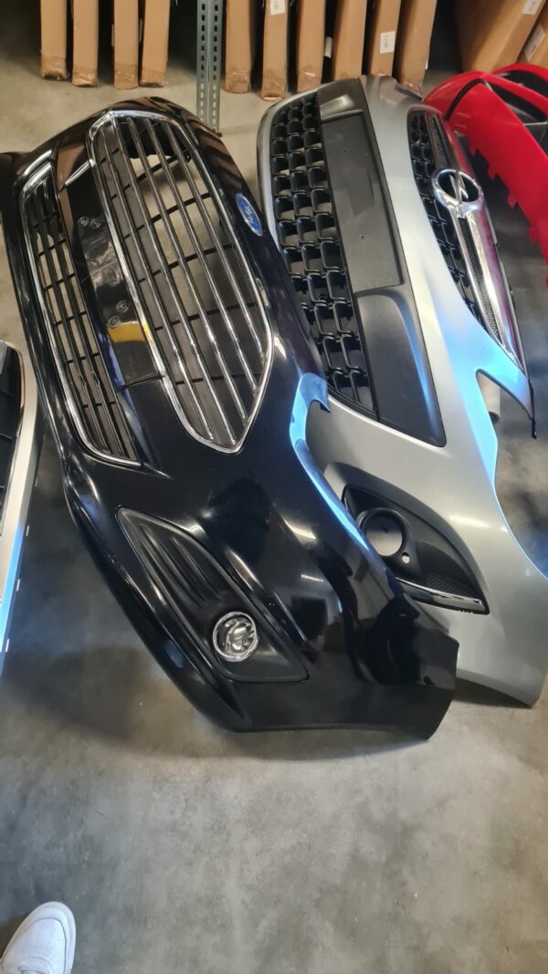 Diverse Bumper Ford Fiesta MK7 MK8 2013-2021 Voorbumper Leverbaar