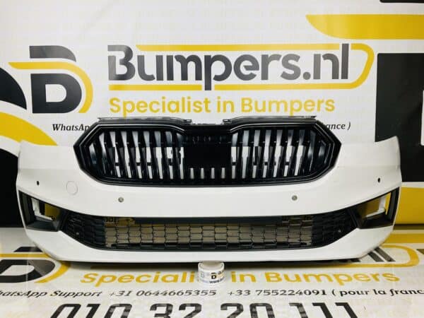Bumper Skoda Fabia 4 2021-2022 Voorbumper 2-H9-2307