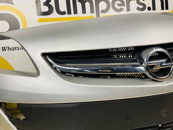 Bumper Opel Astra J + Grill facelift 2011-2014 Voorbumper 2-i9-2268