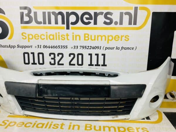 Bumper Renault Clio 3 2009-2012 Voorbumper 2-F8-2687
