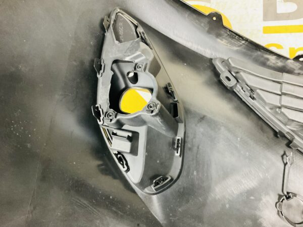 Bumper Opel Corsa F 2019-2022 Voorbumper 2-i2-2701