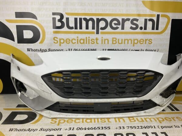 Bumper Ford Focus MK4 ST-Line Voorbumper 1-D3-2986