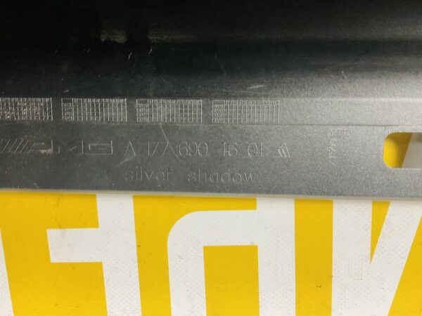Zijskirt Mercedes A Klasse W177 A1776904601 Dorpel Rechts 2-L2-940