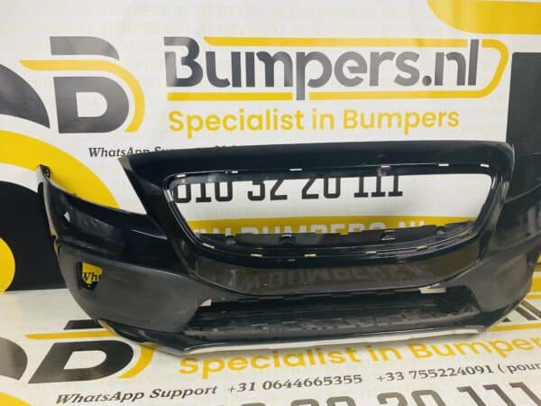 Bumper Volvo V40 Crosscountry Voorbumper 1-E1-3060