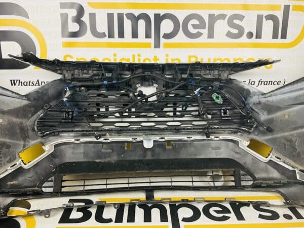 Bumper Toyota Rav 4 2019-2021 Voorbumper 2-D5-3028