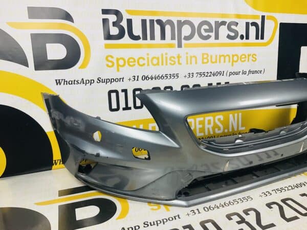 Bumper Volvo V40 R Design R-Design Kls Voorbumper 1-E7-3103
