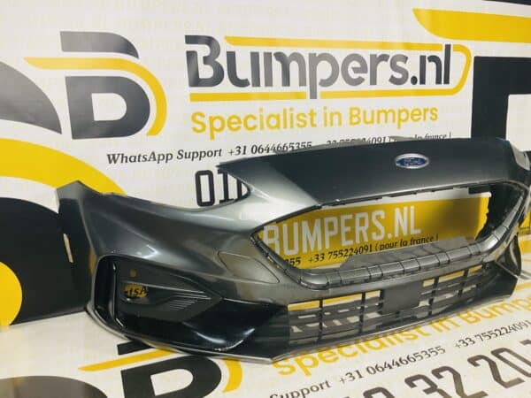 Bumper Ford Focus St Line Mk4 2017-2021 Voorbumper 1-D9-3106