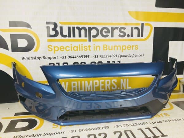 Bumper Volvo V40 R-Design R design Voorbumper 1-E7-3250