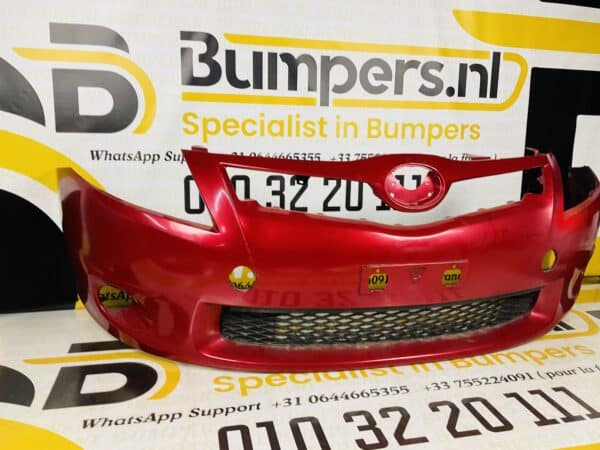 Bumper Toyota Auris Hybrid Voorbumper 2-D3-3086