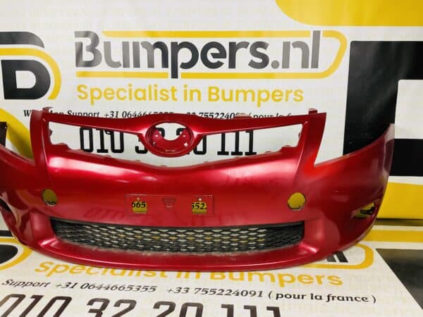 Bumper Toyota Auris Hybrid Voorbumper 2-D3-3086