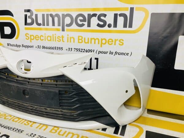 Bumper Toyota Yaris Facelift 4xpdc 2017-2021 53102-0D140 Voorbumper 2-D7-3080