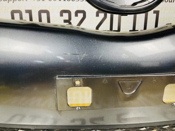 Bumper Toyota Auris Hybrid Voorbumper 2-D3-3097