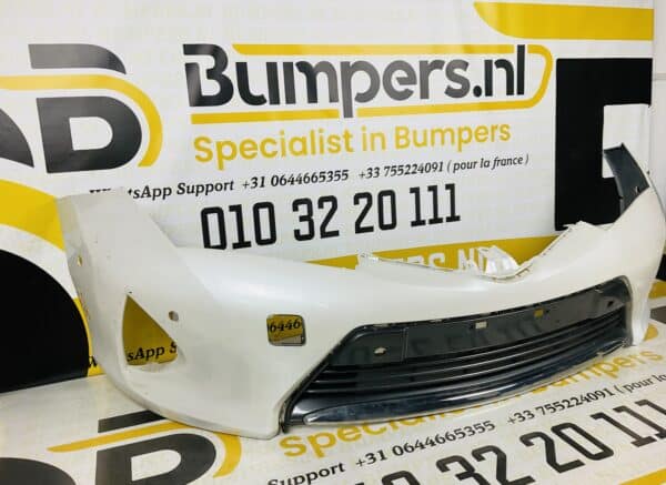 Toyota Auris 2012-2015 6xpdc Voorbumper 2-D3-3170